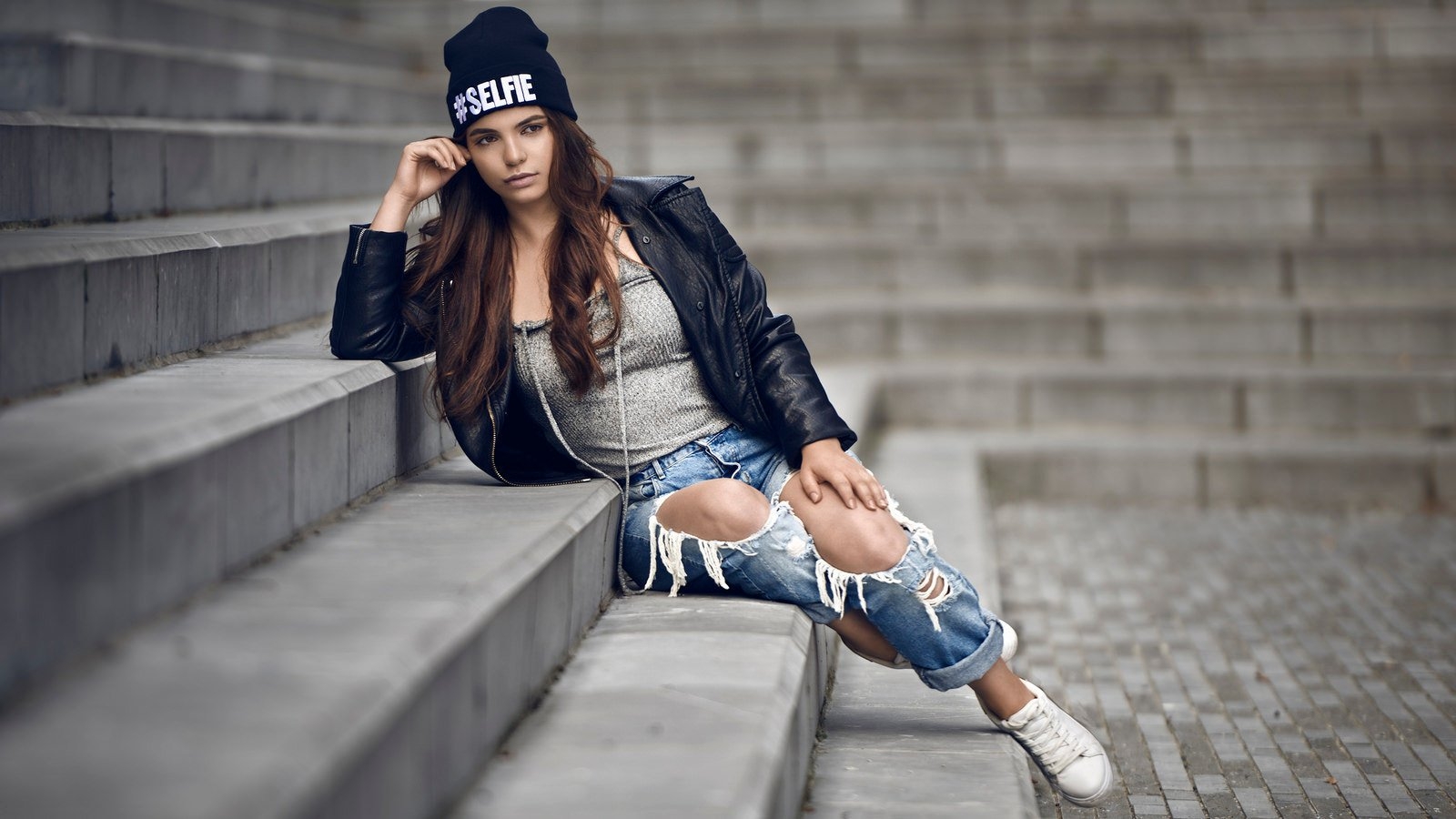 Sassy girls in Multan