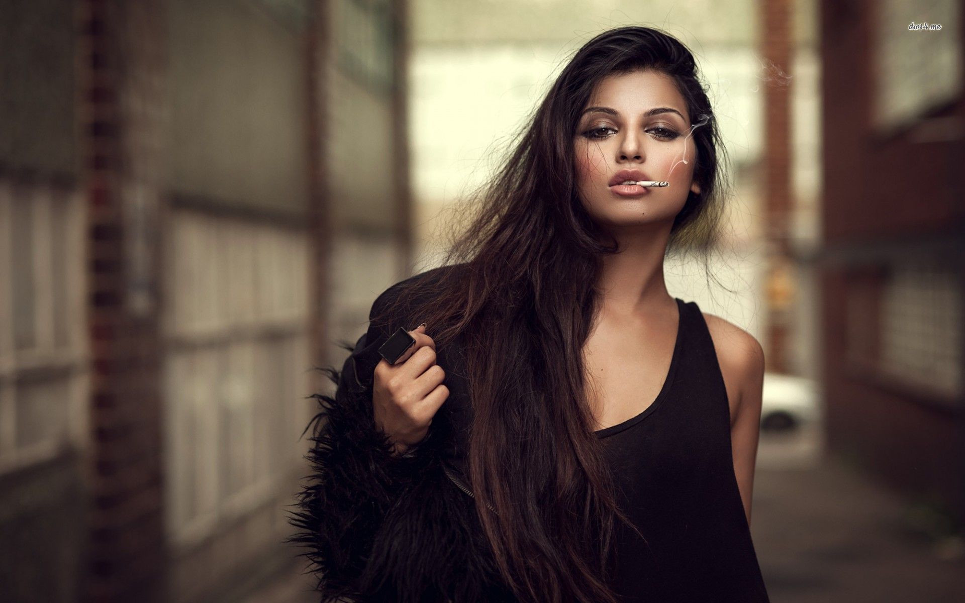 Sassy girls in Multan