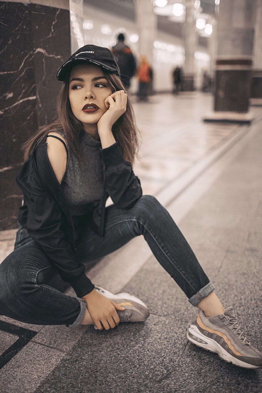 Sassy girls in Multan