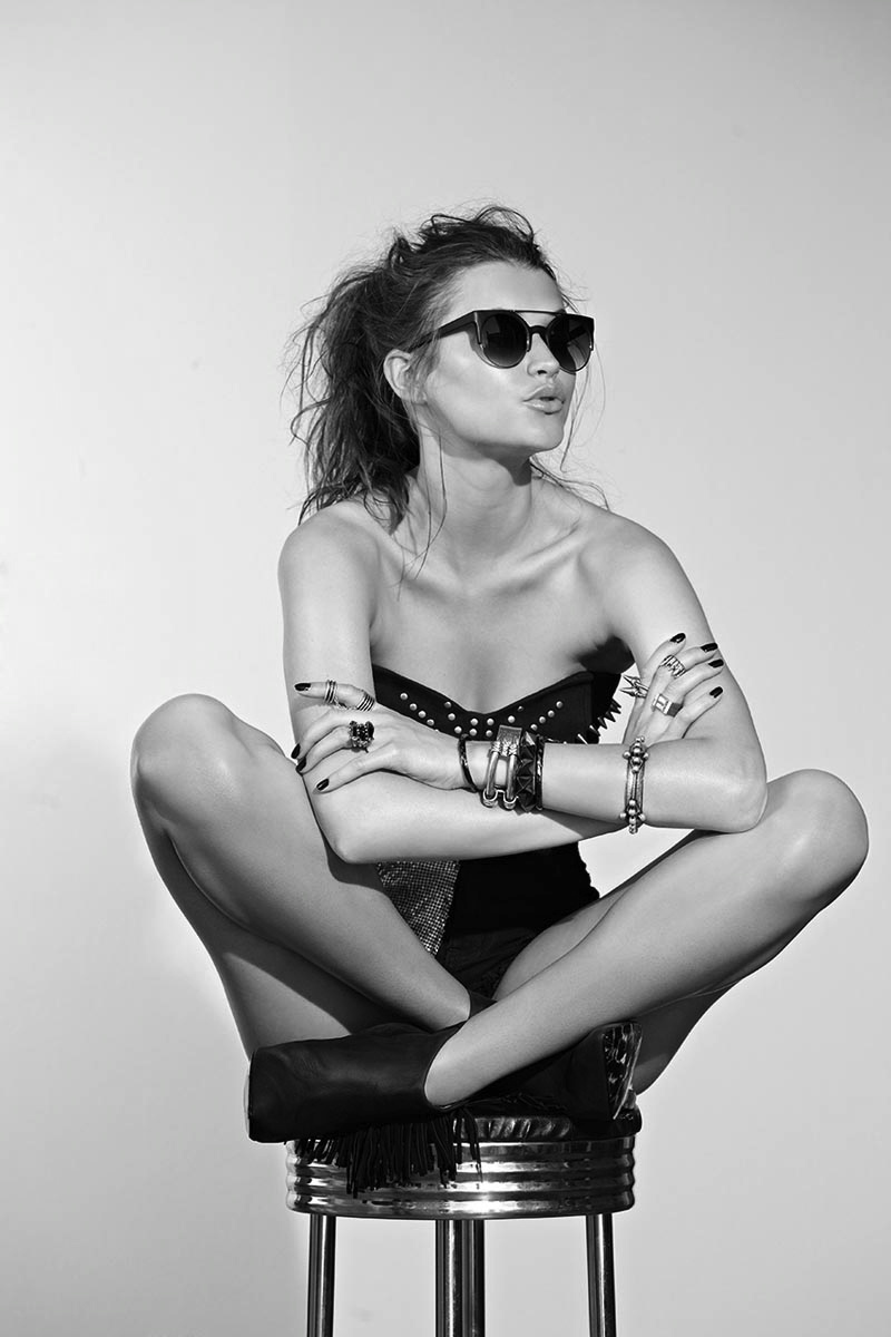 Sassy girls in Multan