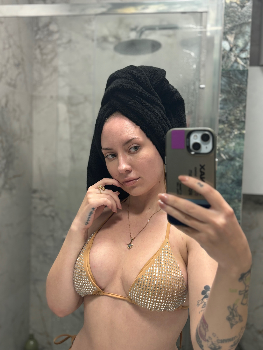 Nude girl KateV in Multan