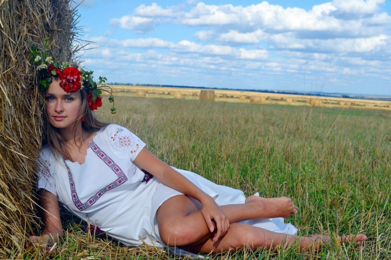 Slavic girls in Multan